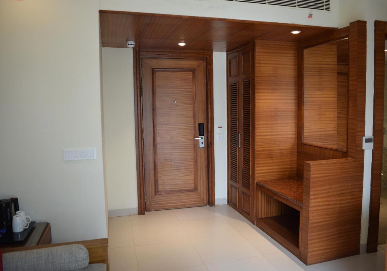 Sea Breeze Max Resort & Spa Margao Zewnętrze zdjęcie