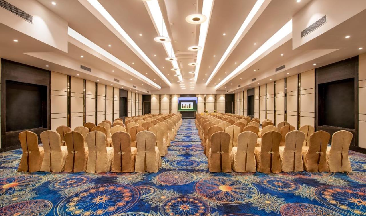 Sea Breeze Max Resort & Spa Margao Zewnętrze zdjęcie