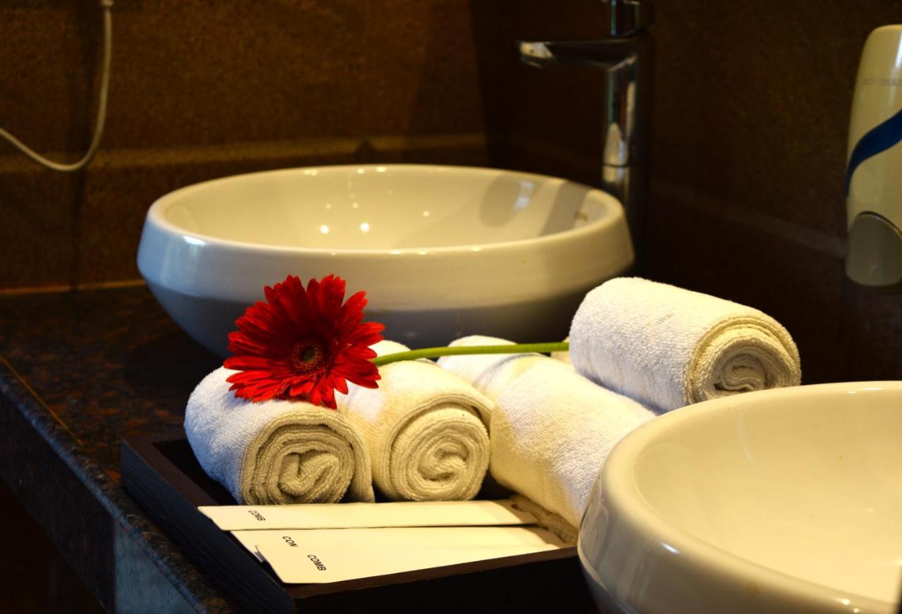 Sea Breeze Max Resort & Spa Margao Zewnętrze zdjęcie