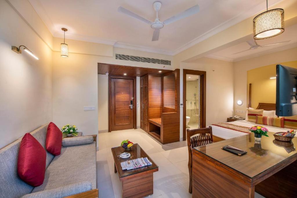 Sea Breeze Max Resort & Spa Margao Zewnętrze zdjęcie
